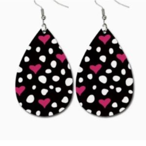 Leather teardrop earrings